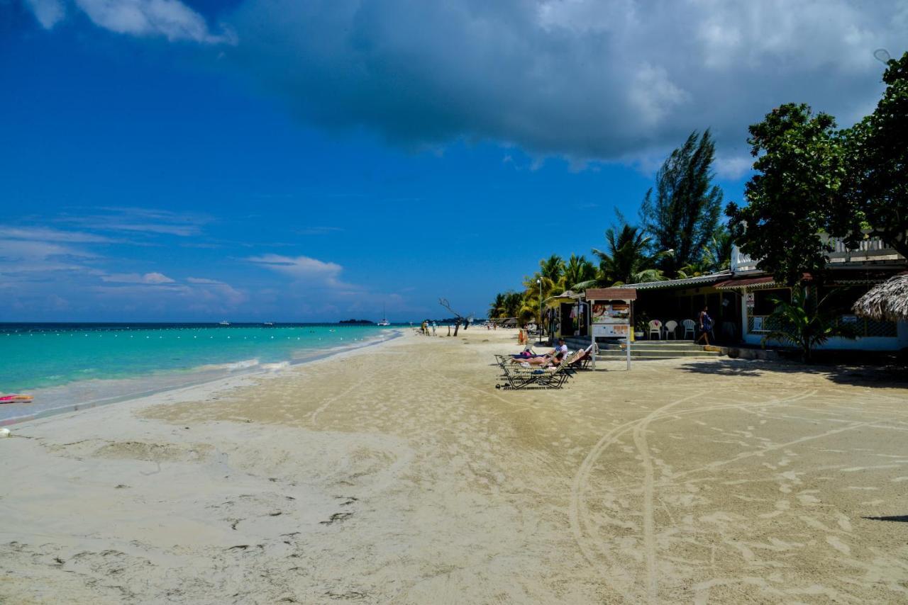 Foote Prints On The Sands Hotel Negril Exterior foto